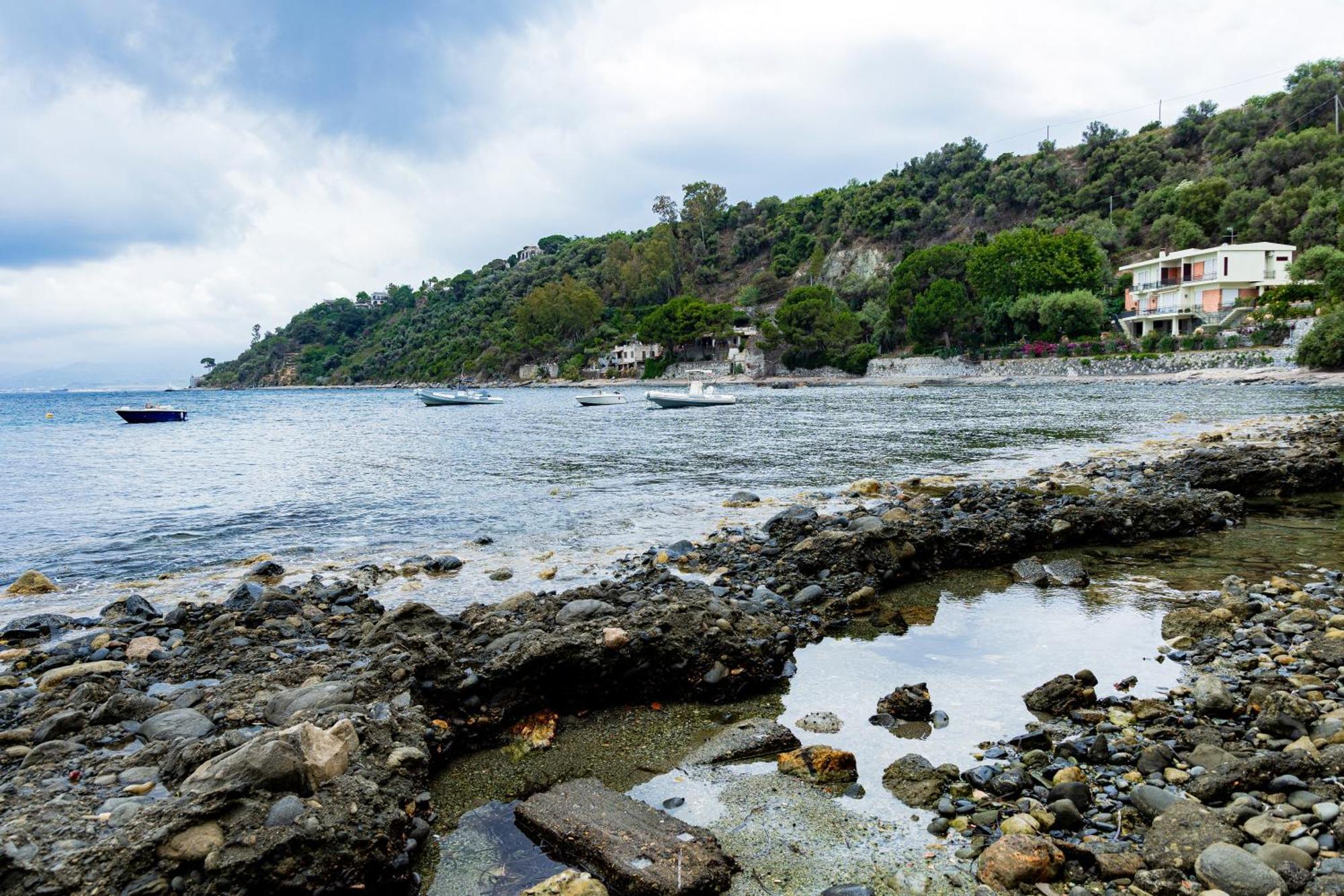 Riva Smeralda Camping Lodge Milazzo Dış mekan fotoğraf